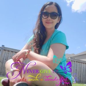 Meet your Posher, Leah